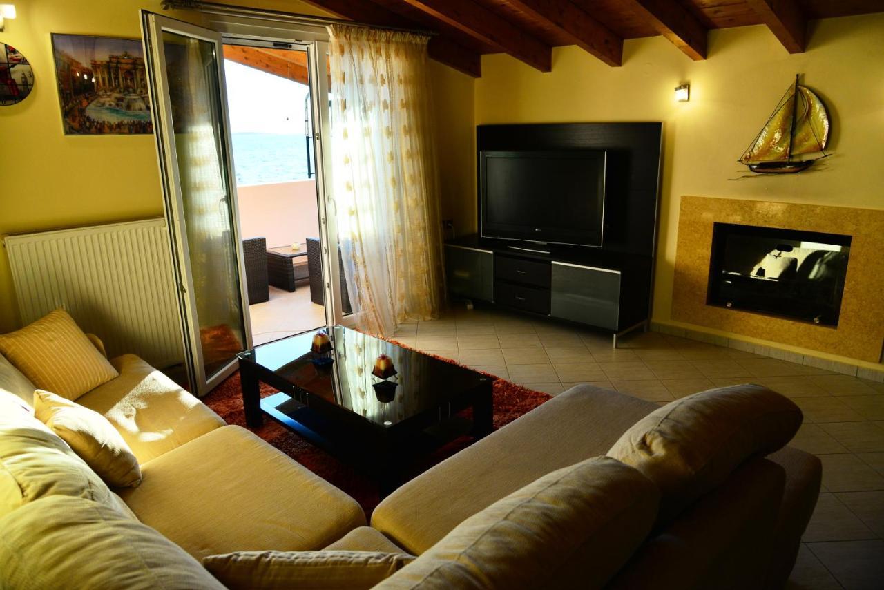 Sea View Luxury Apartment Plataria Exterior photo